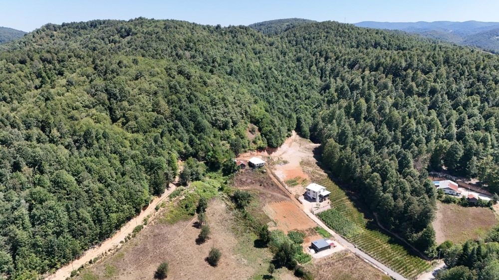 BURSA İZNİK KUTLUCA KÖYÜNDE RESMİ İMARLI SATILIK ARSA