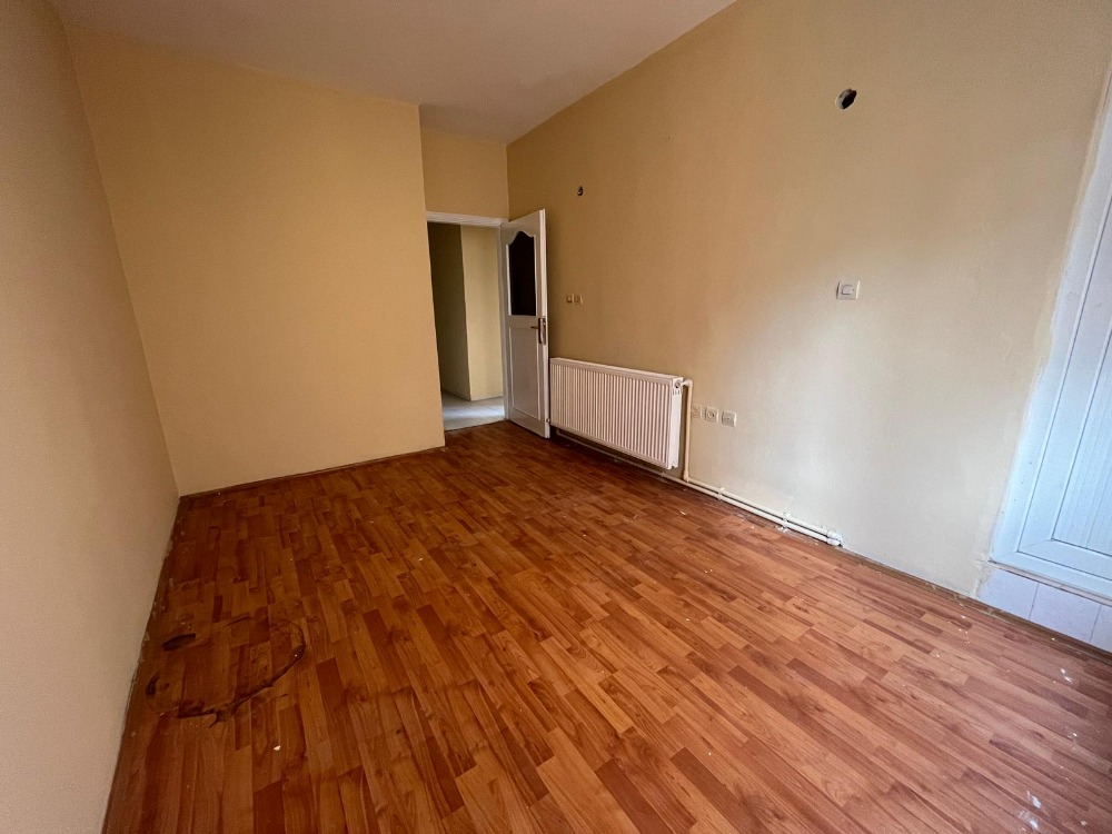 İKİZYUVA GAYRİMENKULDEN YENİ TADİLATLI 3+1 KİRALIK DAİRE