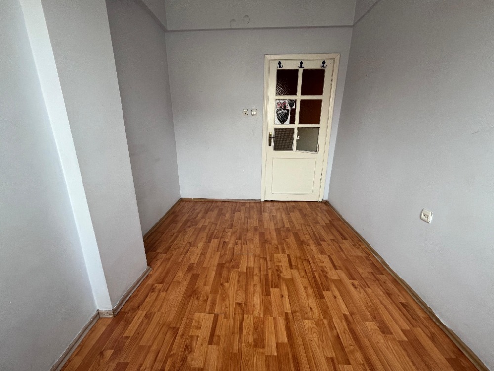 İKİZYUVA GAYRİMENKULDEN KİRALIK 2+1 KONUM AVANTAJLI DAİRE 