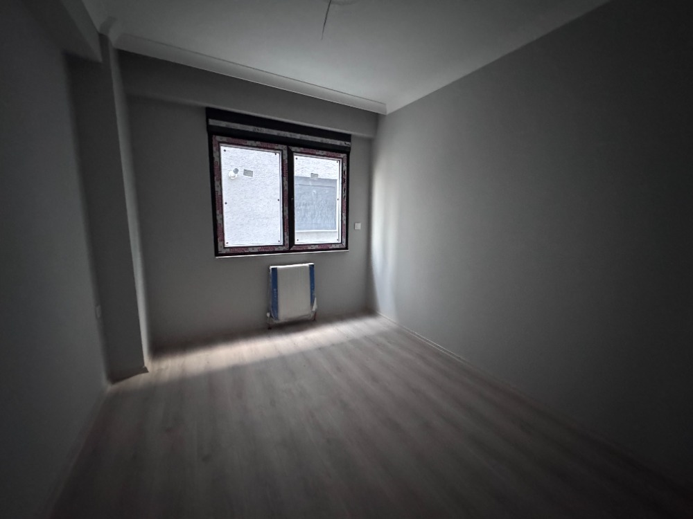 PENDİK BATI MAH. 3+1 DENİZE 200 METRE SATILIK DAİRE