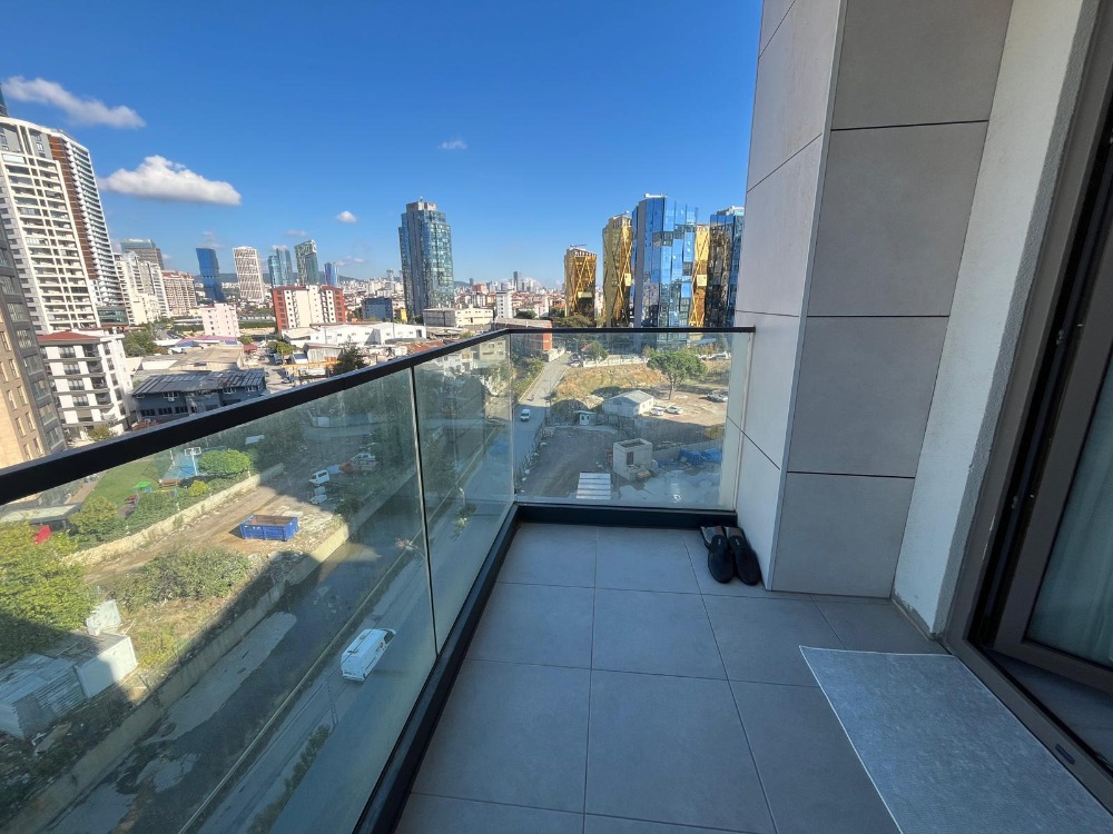 LA MER DRAGOS DA EŞYALI GENİŞ 1+1 SATILIK DAİRE