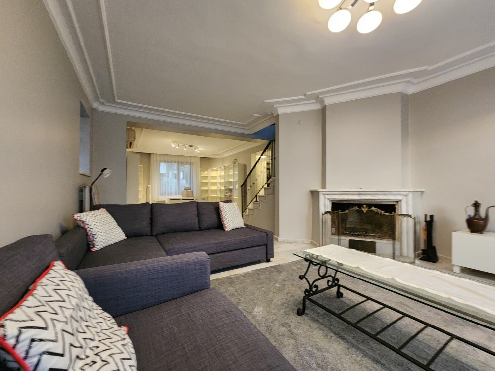 Tuzla Sahil Belde 22 Sitesinde Kiralık 300m2 Villa