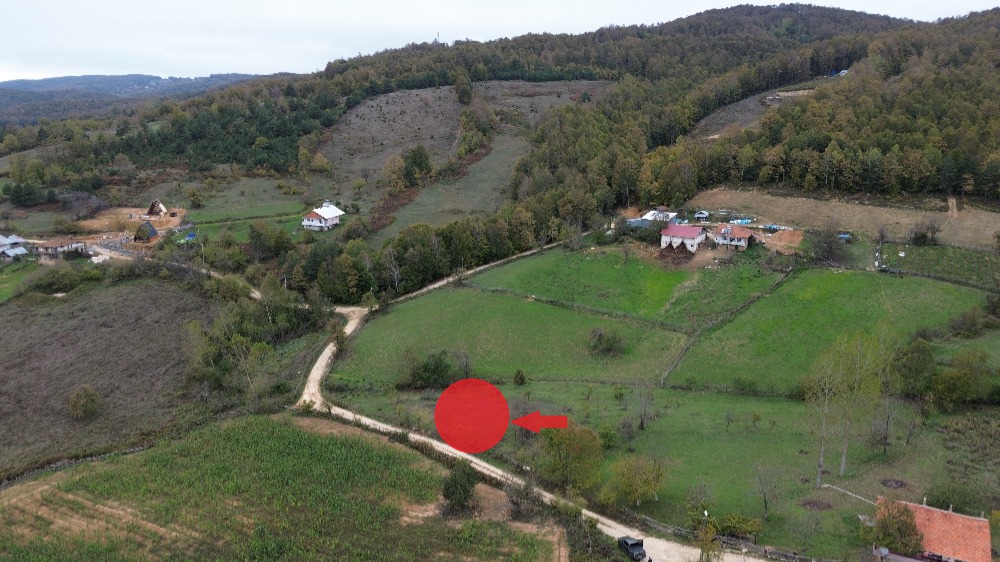 🌄 BURSA İZNİK KIRINTI KÖYÜ’NDE VADİ MANZARALI 468 m² İMARLI ARSA