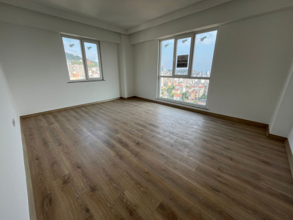 İKİZYUVA GAYRİMENKULDEN HÜRRİYET MAHALLESİNDE DOĞA KOLEJİ KARŞISI 2+1 SATILIK DAİRE 