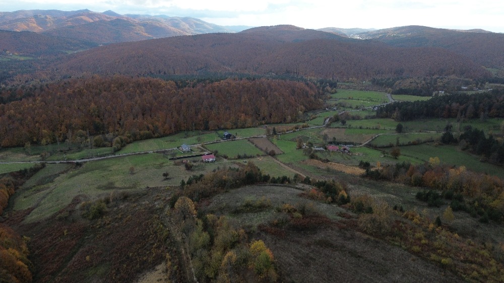  BURSA İZNİK KIRINTI KÖYÜ’NDE VADİ MANZARALI 463 m² İMARLI ARSA