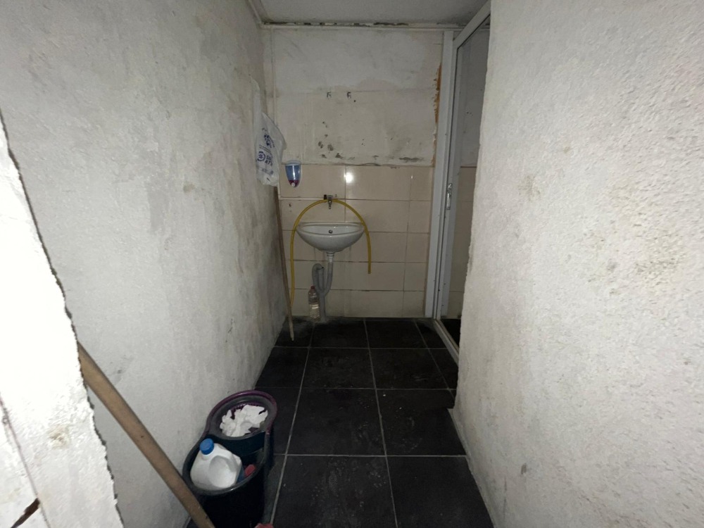 350 M2 İMALATHANE ARAÇ GİRİŞ RAMPALI 