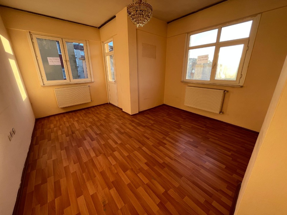 İKİZYUVA GAYRİMENKULDEN SOĞANLIK ÇARŞI ÜZERİ 2+1 KİRALIK DAİRE 