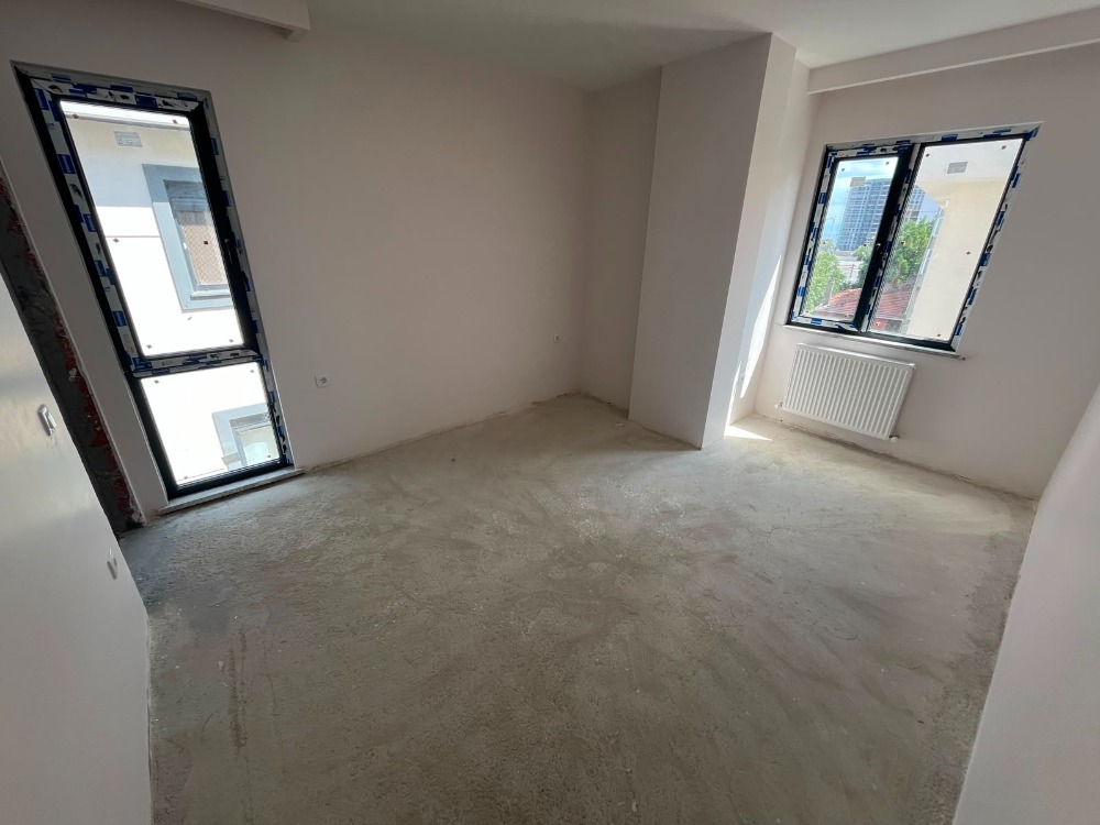 FIRSAT!! TOPSELVİDE 2+1 EBEVEYN BANYOLU 90 M2 SATILIK DAİRE