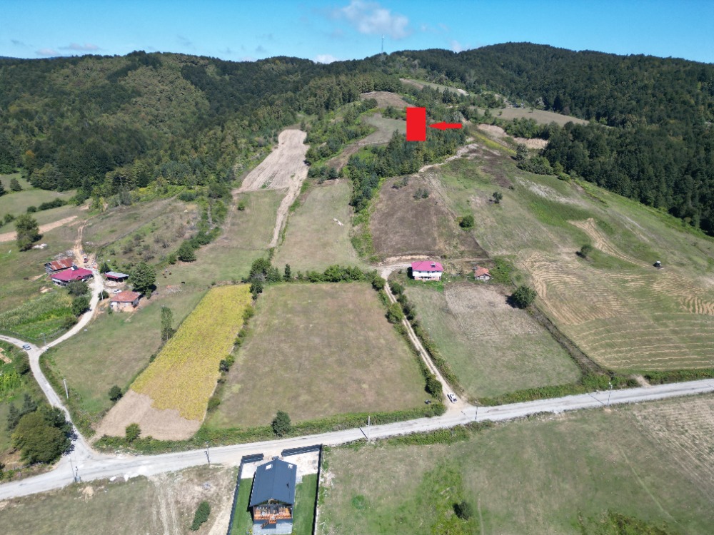 🌄 BURSA İZNİK KIRINTI KÖYÜ’NDE VADİ MANZARALI 772 m² İMARLI ARSA