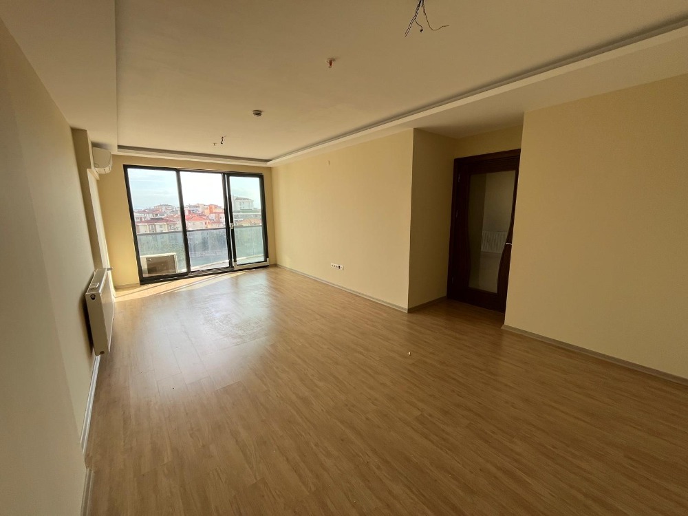 PERA PARK KARTAL SİTESİNDE 2+1 KİRALIK DAİRE 