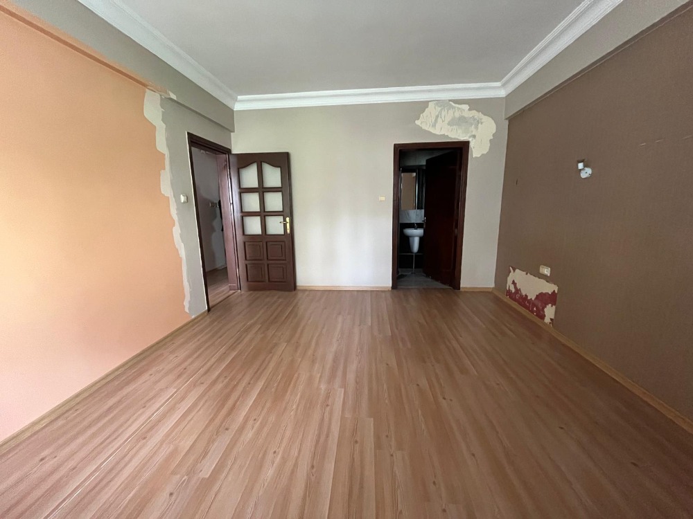 İKİZYUVA GAYRİMENKULDEN 140 M2 NET 3+1 KONUM AVANTAJLI KİRALIK DAİRE