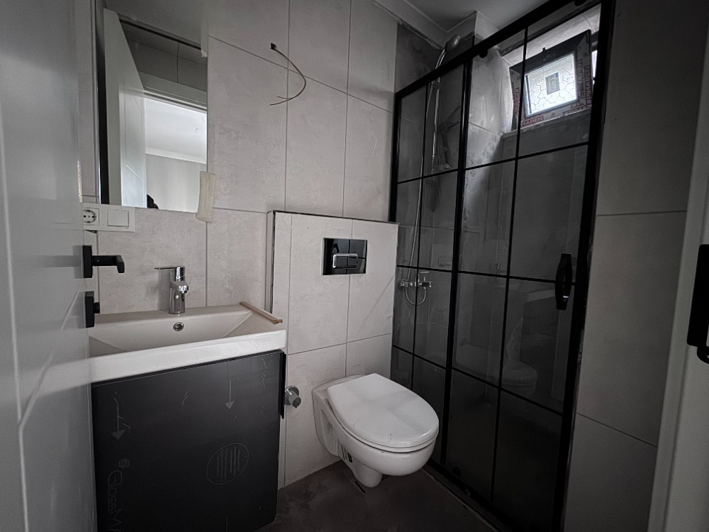 PENDİK BATI MAH. 3+1 DENİZE 200 METRE SATILIK DAİRE