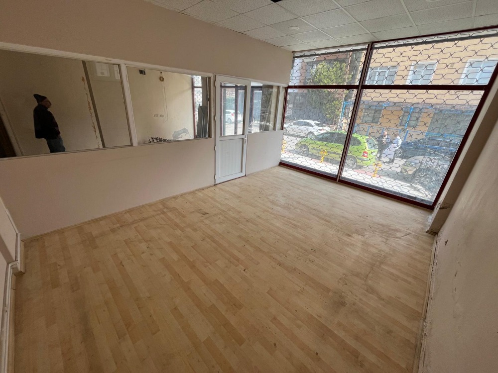 180 M2 NET KULLANIM ALANLI DÜZ GİRİŞLİ KİRALIK DÜKKAN 