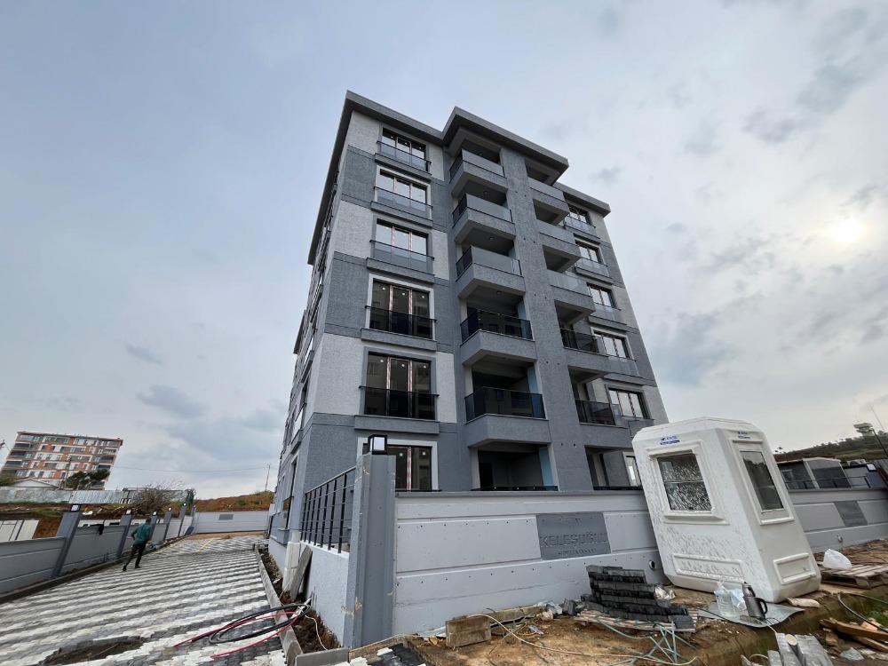 HARİKA KONUMDA PENDİK AHMET YESEVİDE SATILIK 2+1 DAİRE 