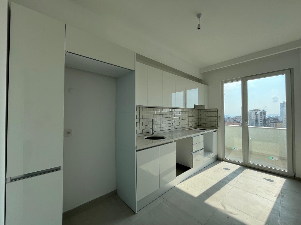 İKİZYUVA GAYRİMENKULDEN YAKACIK DOĞA KOLEJİ KARŞI 3+1 SATILIK DAİRE 