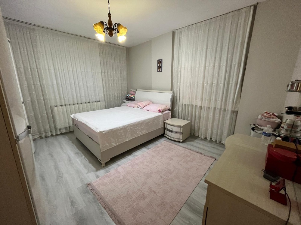 CEVİZLİ MAHALLESİNDE 3+1 ADLİYE VE HASTANE KARŞISI KİRALIK DAİRE