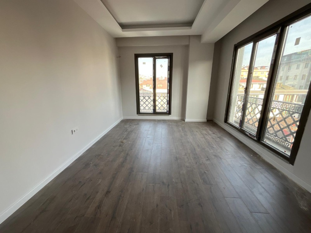 SANCAKTEPE ABDURRAHMANGAZİ MAHALLESİNDE 2+1 SIFIR DAİRE