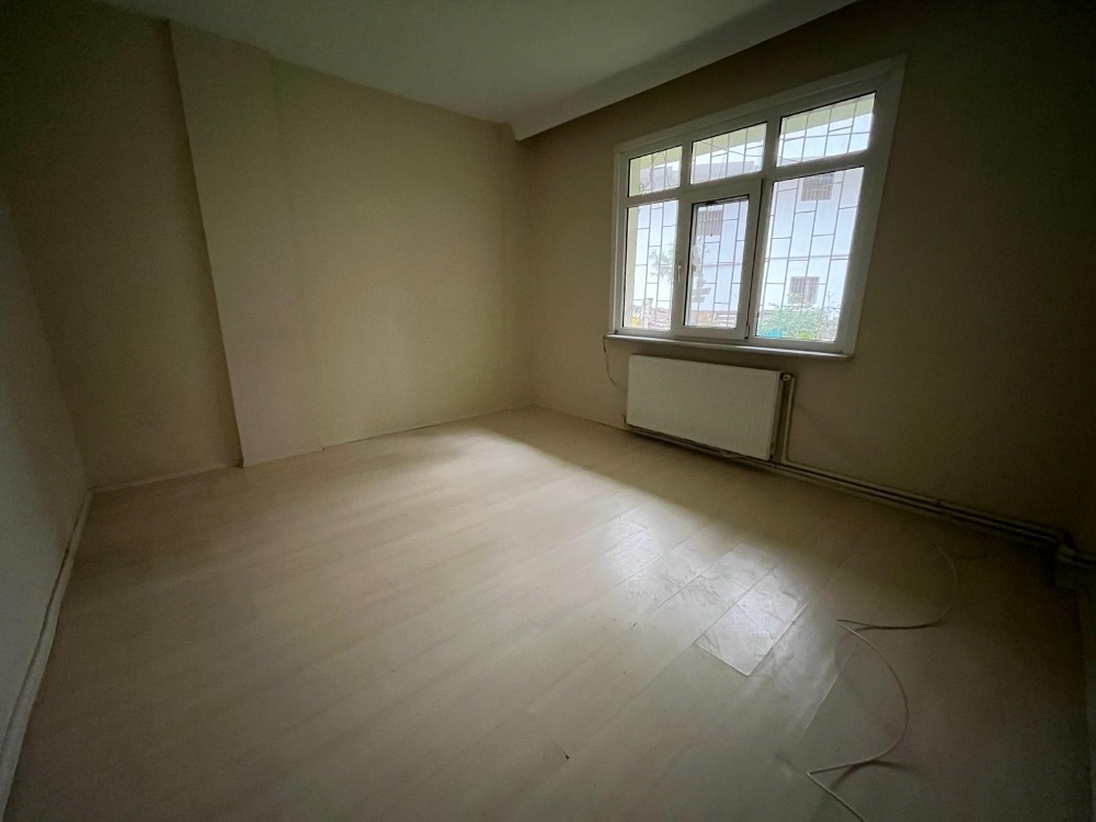 MÜSTAKİL BİNADA KİRALIK DAİRE