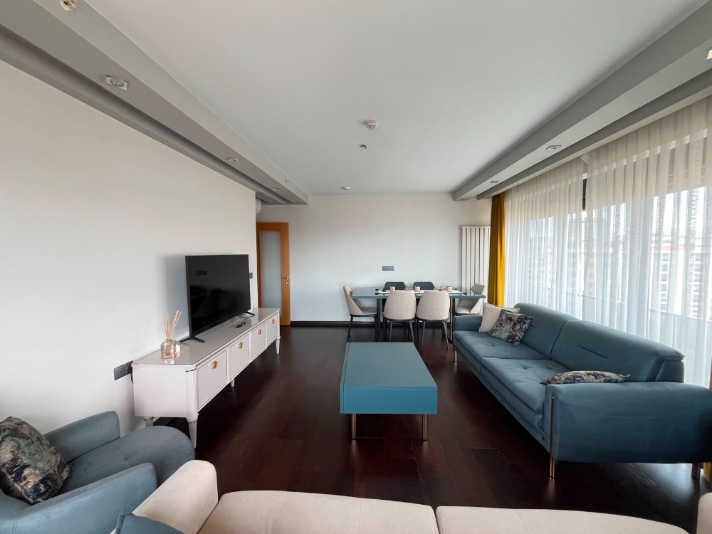 ÇINAR GOLD SİTESİNDE FULL EŞYALI DENİZ MANZARALI KİRALIK DAİRE