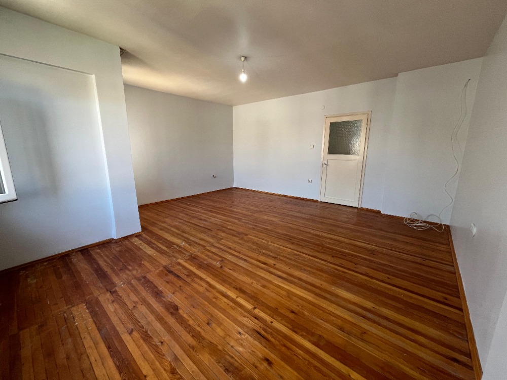 İKİZYUVA GAYRİMENKULDEN YENİ MAHALLEDE MERKEZİ KONUMLU KİRALIK DAİRE 