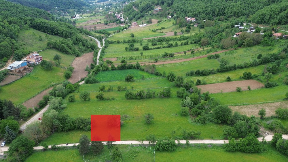 İZNİK ELMALI’DA VİLLA İMARLI 340M2 FIRSAT ARSA!
