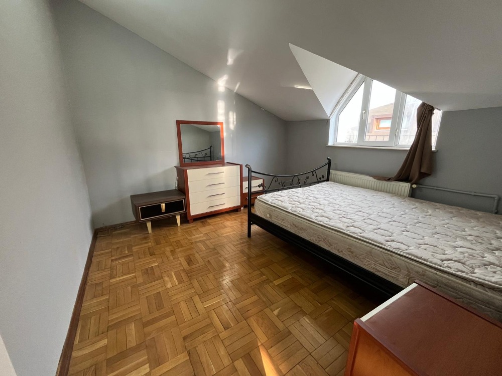 4+2 TERASLI FULL EŞYALI KİRALIK DAİRE 