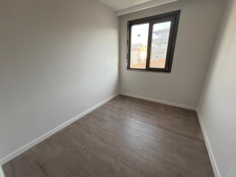 SANCAKTEPE ABDURRAHMANGAZİ MAHALLESİNDE 2+1 SIFIR DAİRE