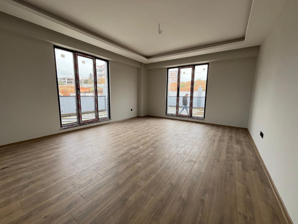 HARİKA KONUMDA PENDİK AHMET YESEVİDE SATILIK 2+1 DAİRE 