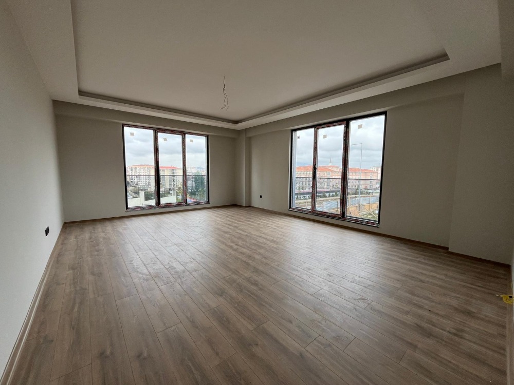 HARİKA KONUMDA PENDİK AHMET YESEVİDE SATILIK 3+1 DAİRE