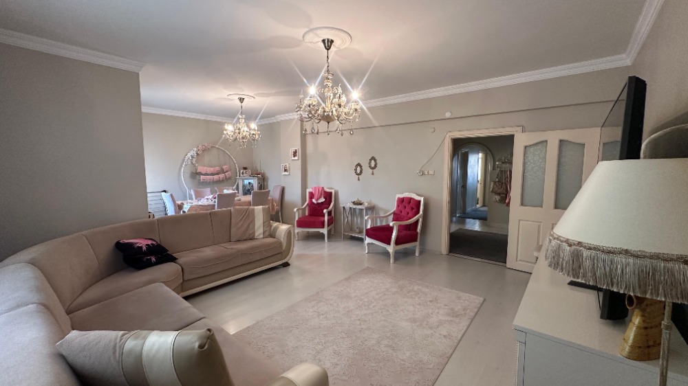 CEVİZLİ MAHALLESİNDE 3+1 ADLİYE VE HASTANE KARŞISI KİRALIK DAİRE