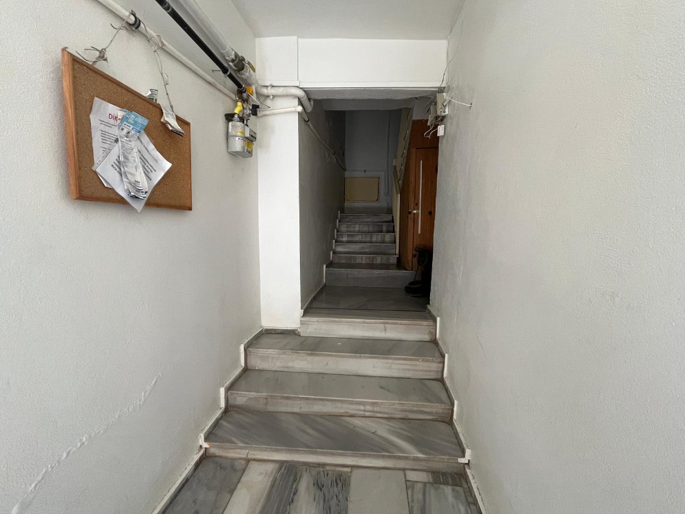 İKİZYUVA GAYRİMENKULDEN METRO DİBİ KİRALIK DAİRE