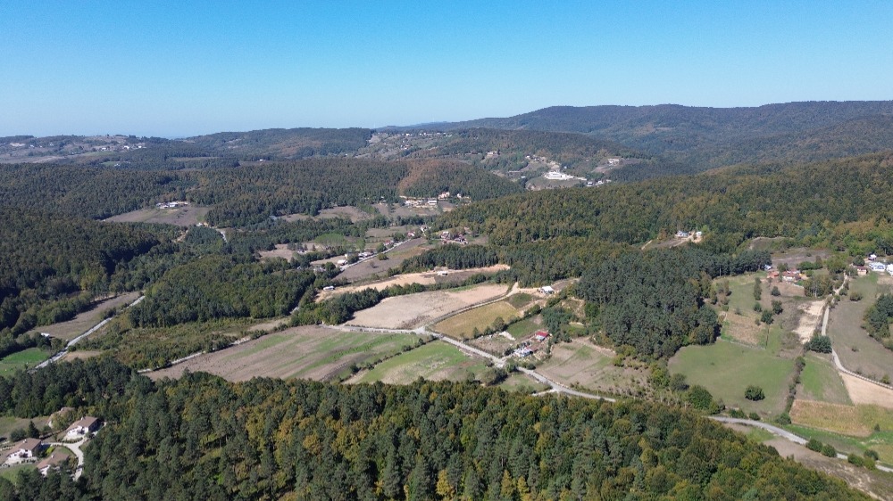 🌄 BURSA İZNİK KIRINTI KÖYÜ’NDE VADİ MANZARALI 772 m² İMARLI ARSA