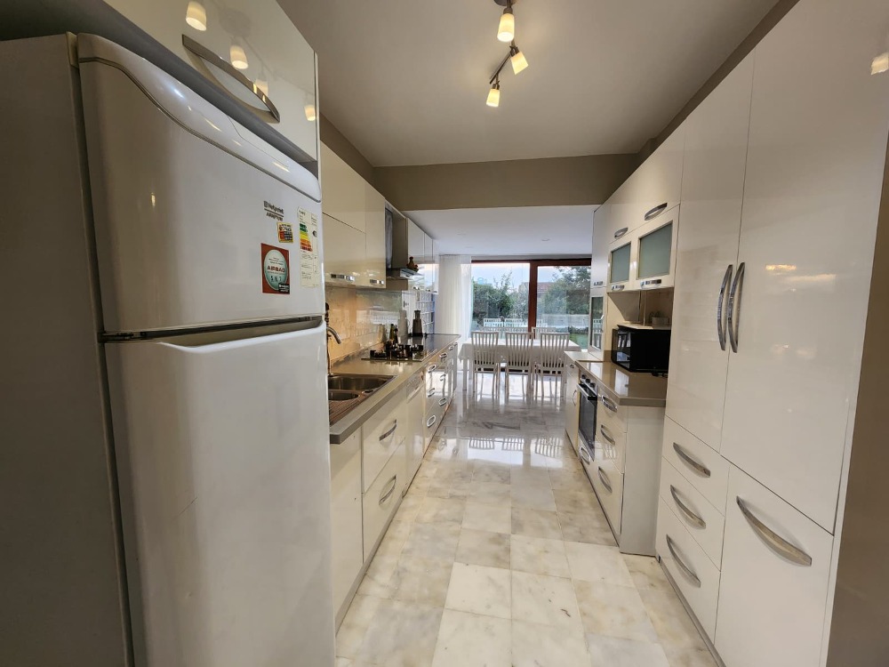 Tuzla Sahil Belde 22 Sitesinde Kiralık 300m2 Villa