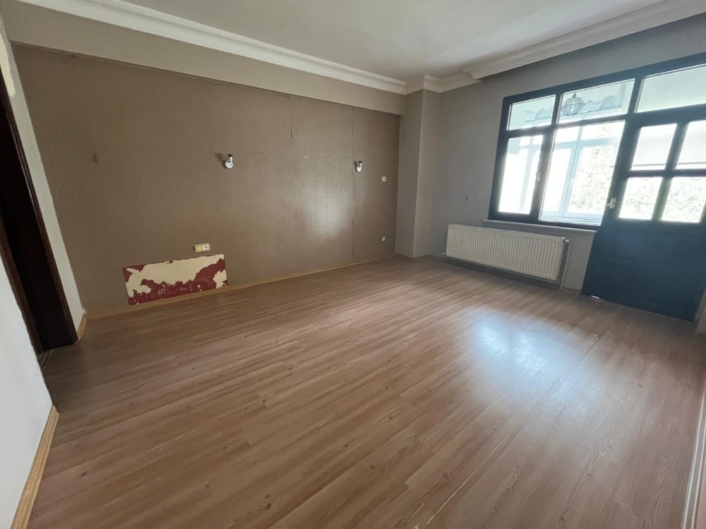 İKİZYUVA GAYRİMENKULDEN 140 M2 NET 3+1 KONUM AVANTAJLI KİRALIK DAİRE
