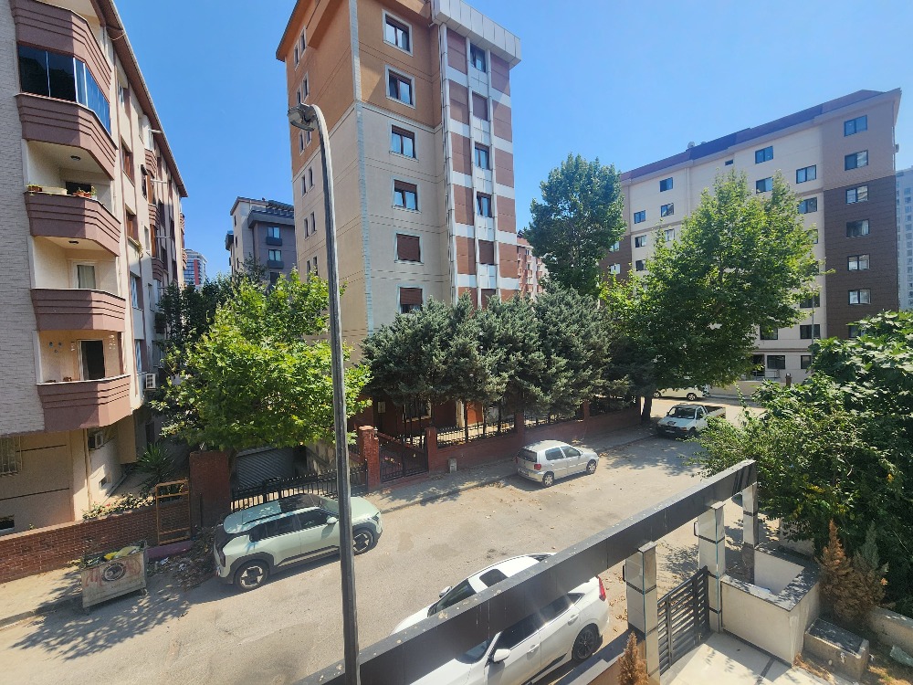  KARTAL ORHANTEPEDE SAHİLE YÜRÜME MESAFESİNDE 2+1 SATILIK DAİRE