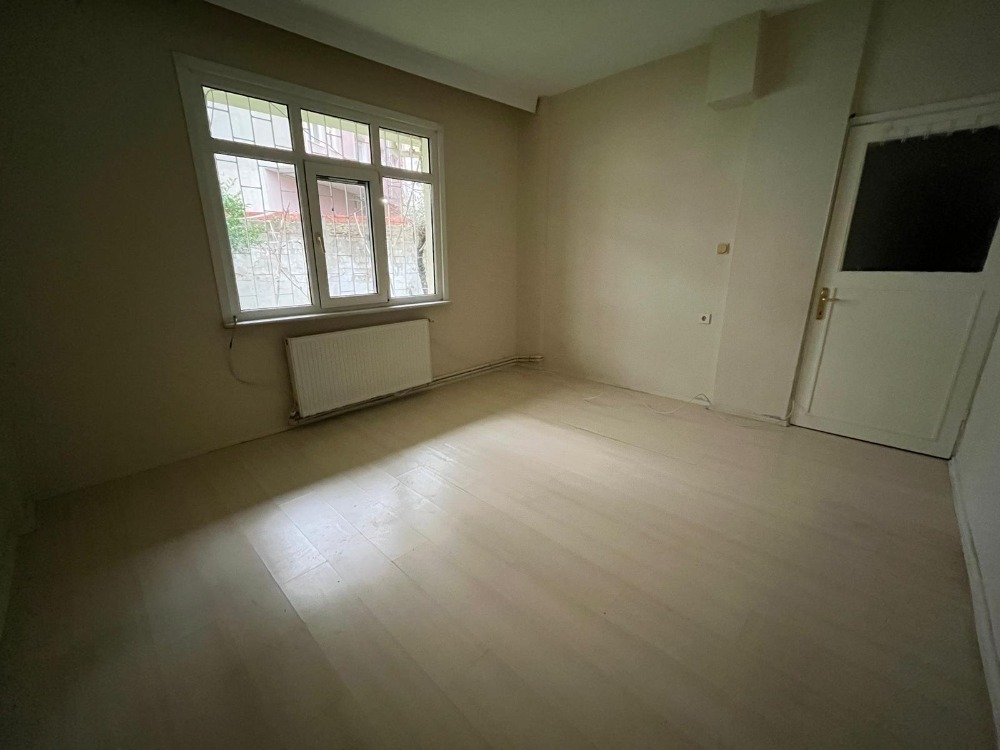 MÜSTAKİL BİNADA KİRALIK DAİRE