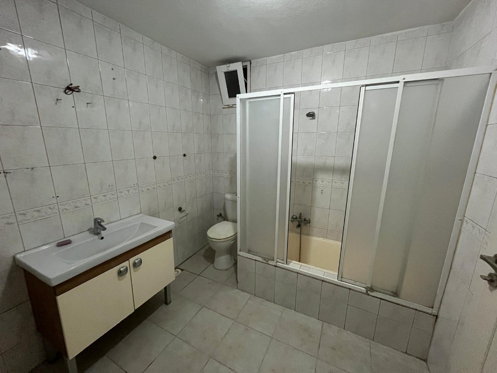 KARTAL SOĞANLIK GÜMÜŞPINAR’DA KİRALIK 4+2 DAİRE – YEŞİLKONAK SİTESİ