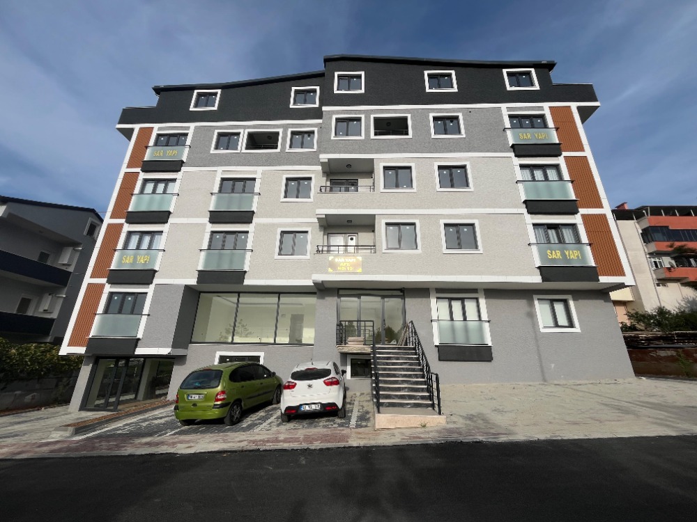 ÇAYIROVA BELEDİYESİ KARŞISI 3+1 ÖN CEPHELİ SATILIK DAİRE