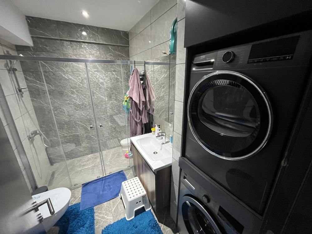 ROYAL GARDEN YAKACIKTA DENİZ MANZARALI 3+1 SATILIK DAİRE 