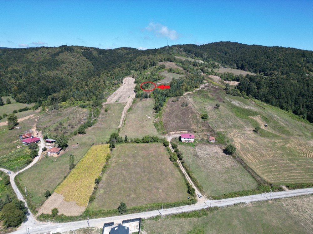 🌄 BURSA İZNİK KIRINTI KÖYÜ’NDE VADİ MANZARALI 498 m² İMARLI ARSA
