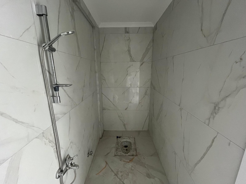 ÇAYIROVA BELEDİYESİ KARŞISI AÇIK TERASLI 3+2 SATILIK DUBLEX