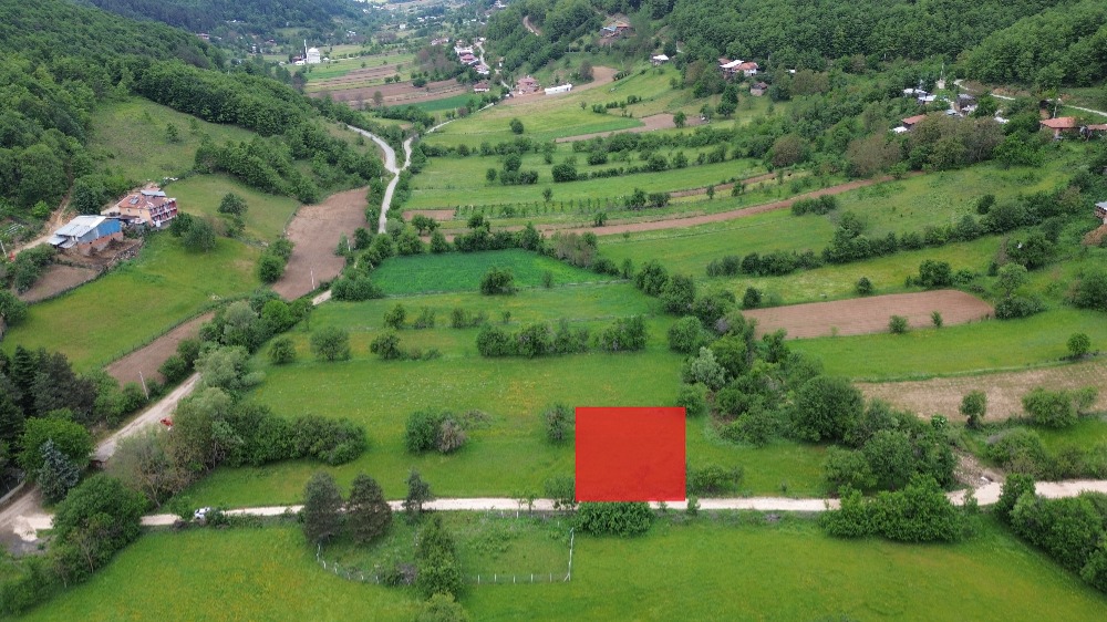 İZNİK ELMALI’DA VİLLA İMARLI 340M2 FIRSAT ARSA!