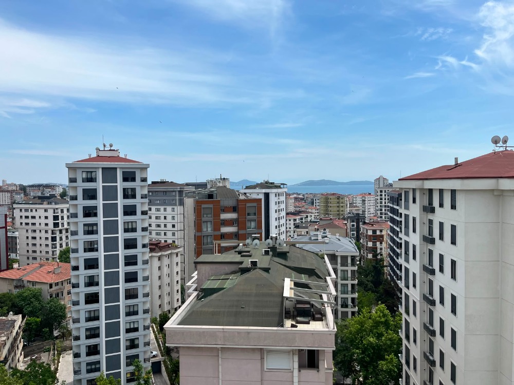 ÇINAR GOLD SİTESİNDE FULL EŞYALI DENİZ MANZARALI KİRALIK DAİRE