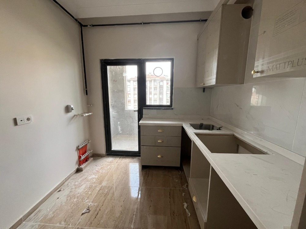 İKİZYUVA GAYRİMENKULDEN KARTAL ATALARDA 2+1 SIFIR DAİRE