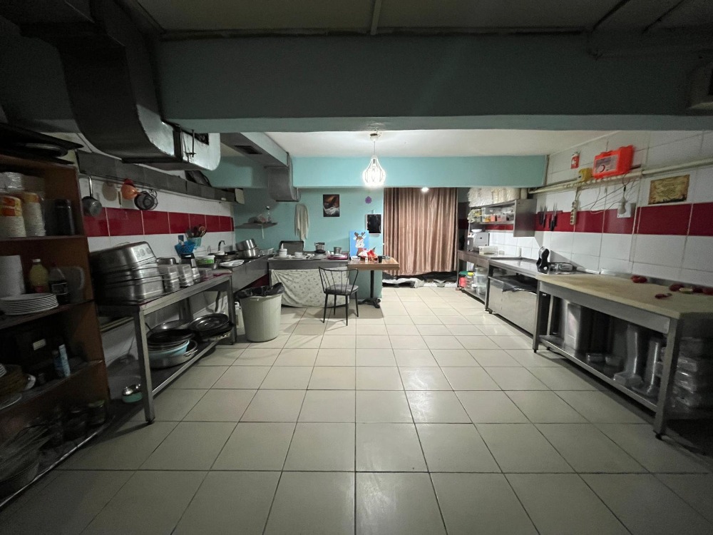 SOĞANLIK ATATÜRK CAD. ÜZERİ DEVREN KİRALIK HAZIR RESTORAN