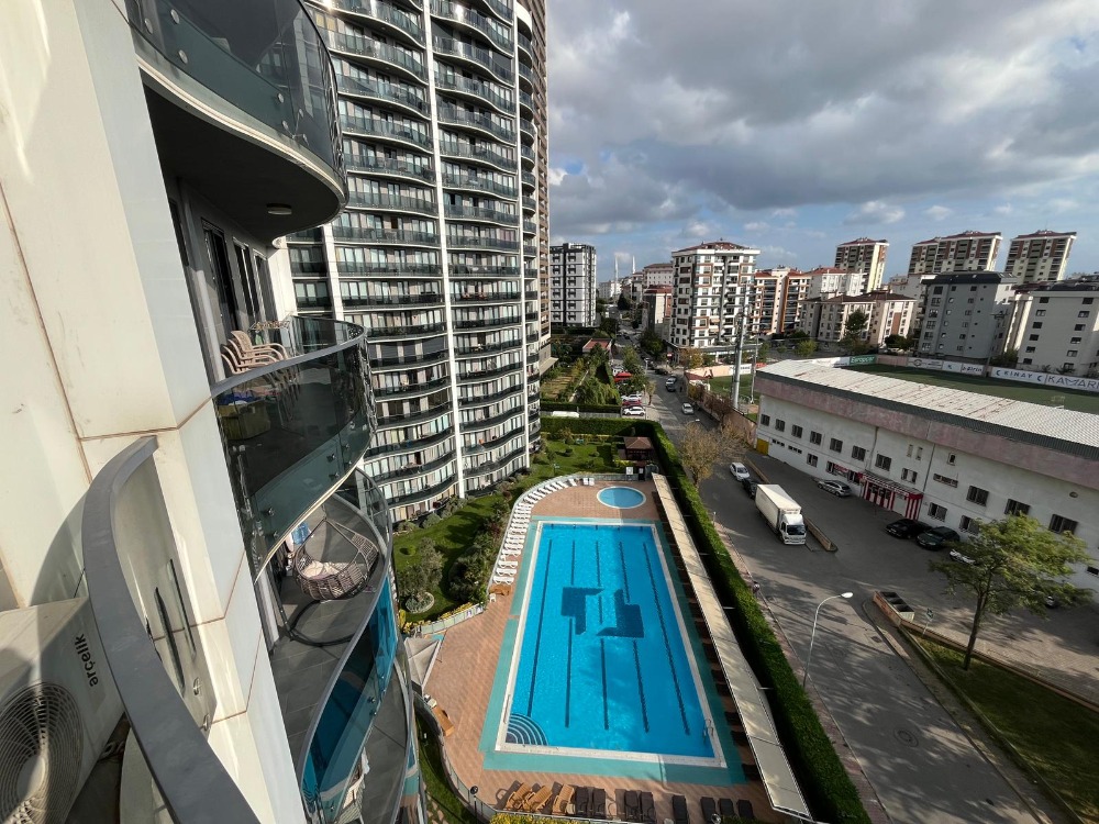 PERA PARK KARTAL SİTESİNDE 2+1 KİRALIK DAİRE 