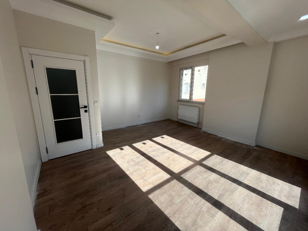 Kartal Esentepe Mahallesinde Kaçırılmayacak Sıfır 2+1 Daire!