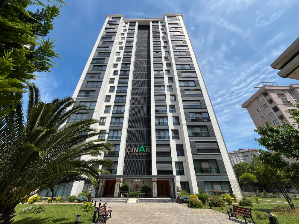 ÇINAR GOLD SİTESİNDE FULL EŞYALI DENİZ MANZARALI KİRALIK DAİRE