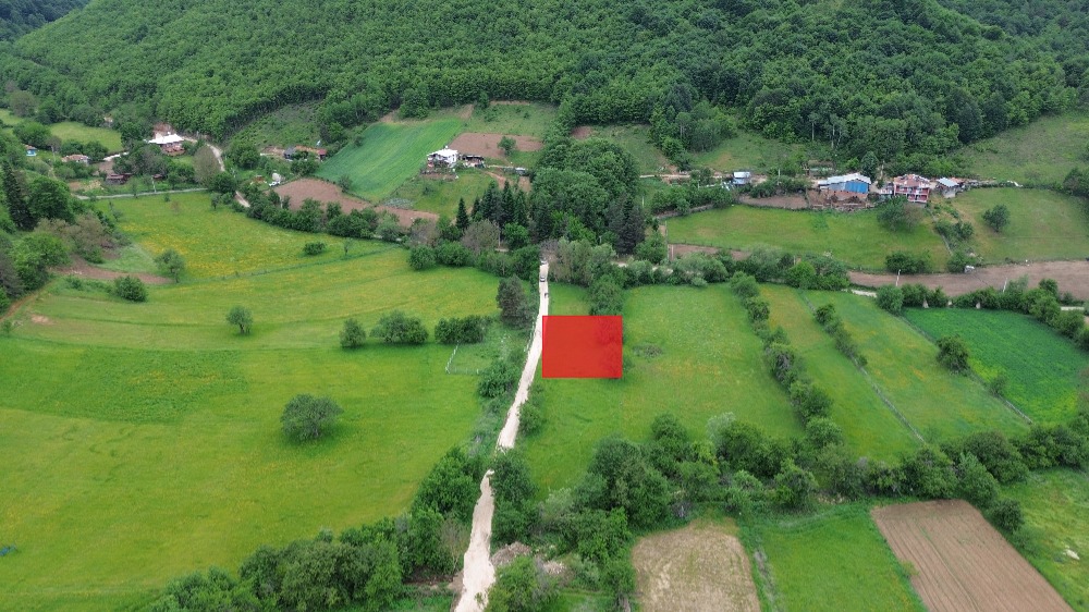 İZNİK ELMALI’DA VİLLA İMARLI 340M2 FIRSAT ARSA!