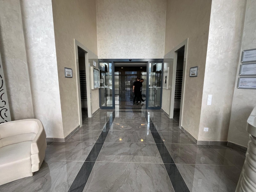 TEKNİK YAPI DELUXİA PARKTA 1+1 KİRALIK DAİRE